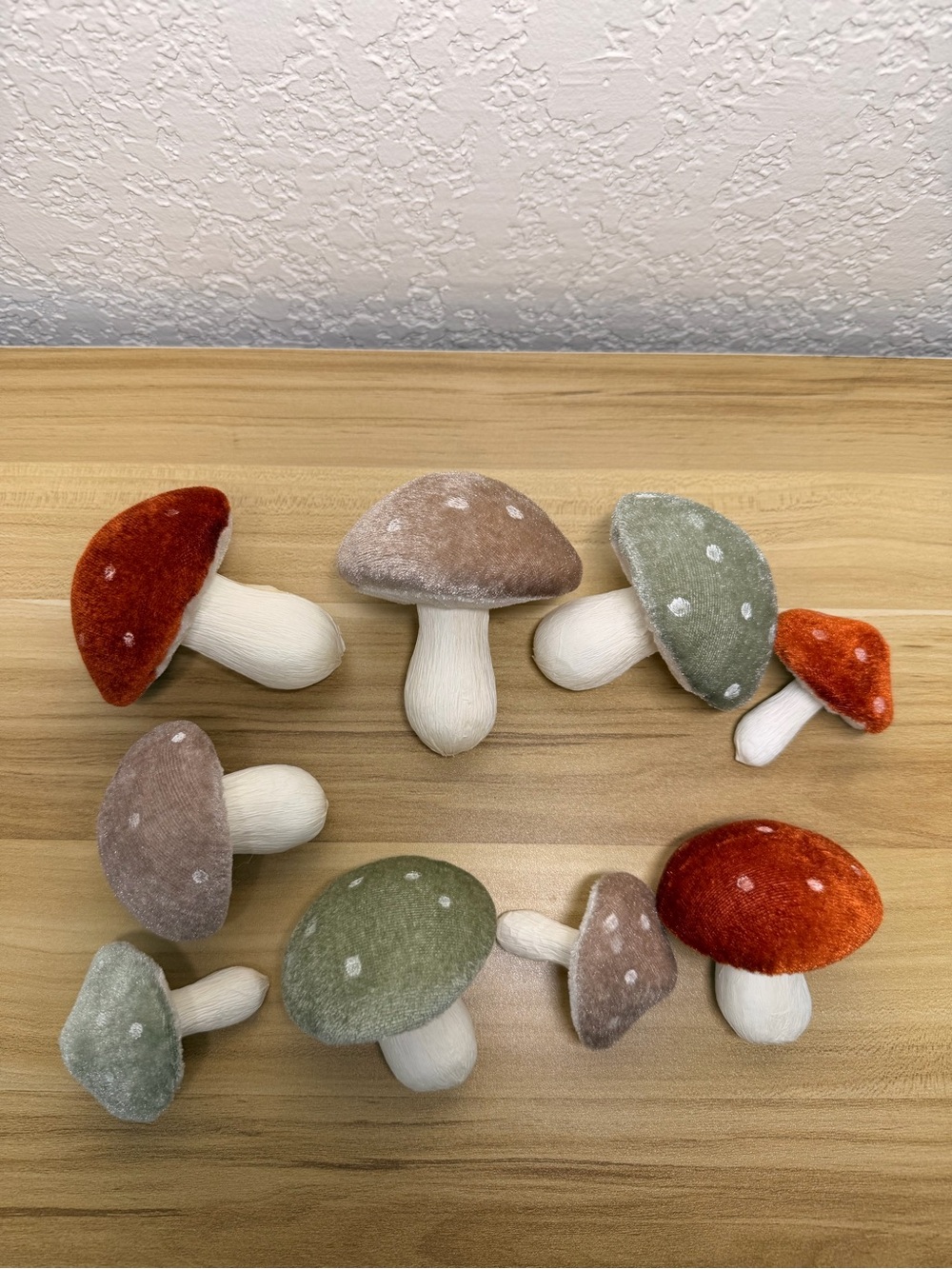 Plush Velvet Decorative Mushrooms Lot of 9- Earth Tones Sage Beige Rust New